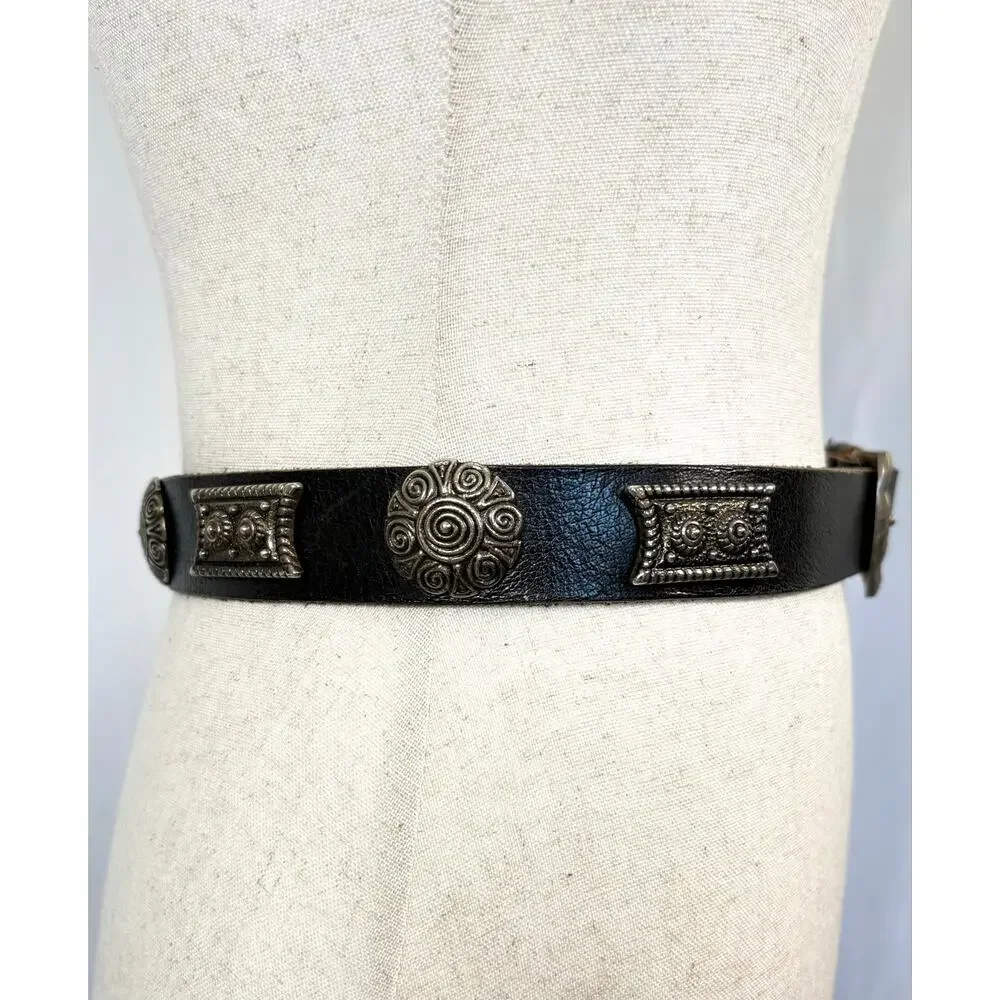 Conch Belt Black Leather Floral Aztec Silver Tone Patina Women’s Size S